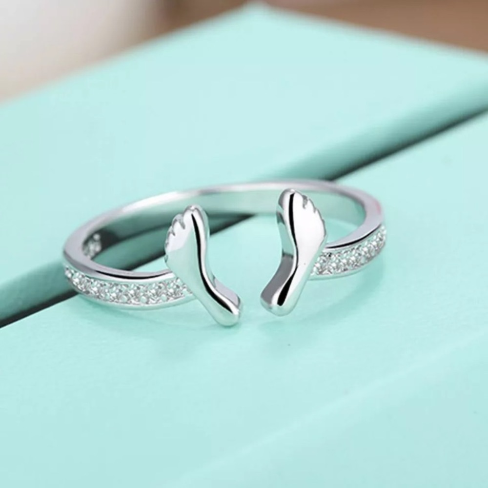 Bling Crystal BABY FEET Silver Tone Adjustable Ring